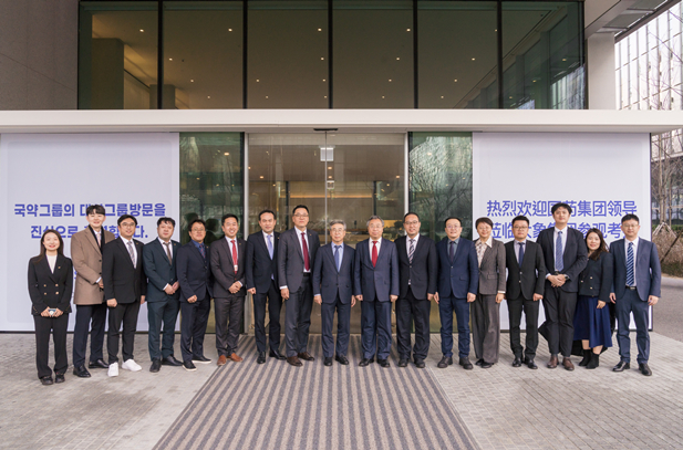 2023年12月19日至21日，刘敬桢一行与韩国大象控股社长崔成秀、大象Wellife代表理事徐勋教、大象株式会社康健研究所所长李湀焕等举行深入洽谈交流.jpg