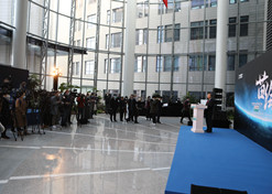 2021年2月26日，“中外媒体走进10 亿级新冠疫苗生产基地”活动在pg电子中国生物北京生物所举行，20余家中外媒体受邀加入